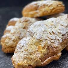 Almond Croissant (Pack of 6)